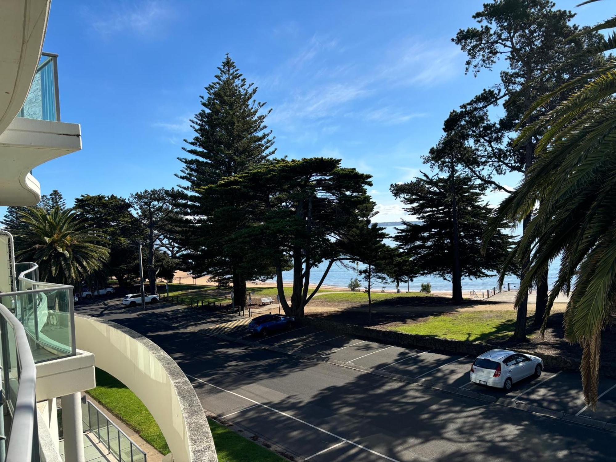 Appartamento Waterfront@Waves Cowes Esterno foto